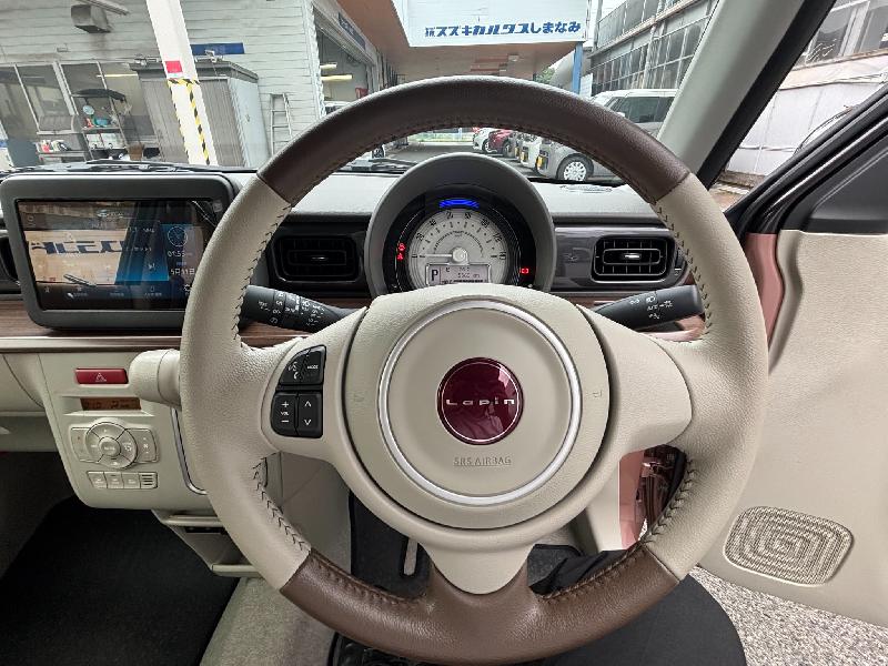アルトラパンLC:X バックアイカメラ付きディスプレイオーディオ装着車