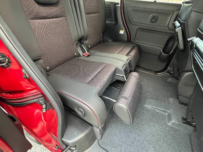 スペーシアカスタム:HYBRID　XSターボ